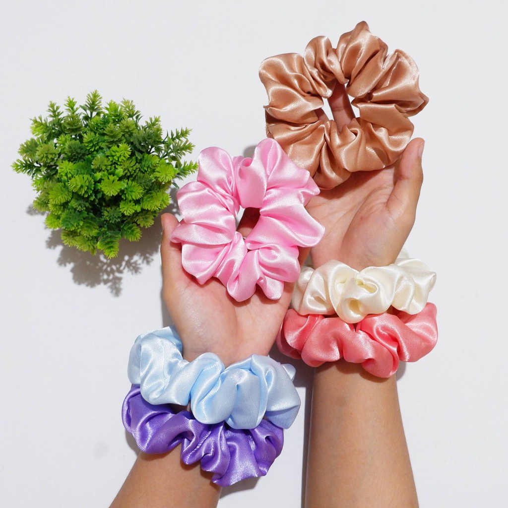Jual Scrunchie Scrunchies Cepol Cemol Ikat Rambut Kunciran Rambut Hijab ...