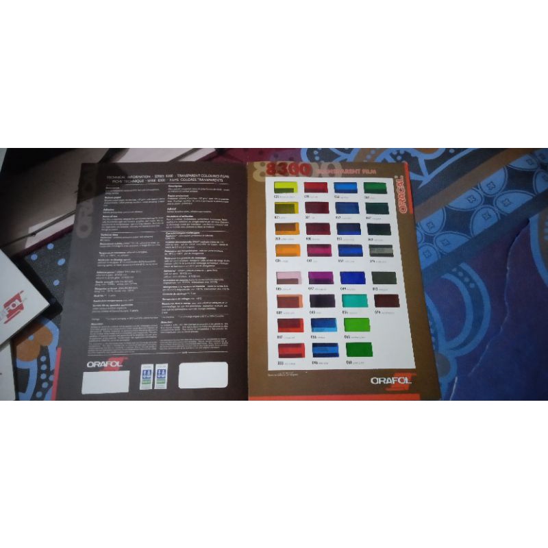 Jual Katalog stiker oracal 8300 trasparent warna dan tipe 8500 neon box ...