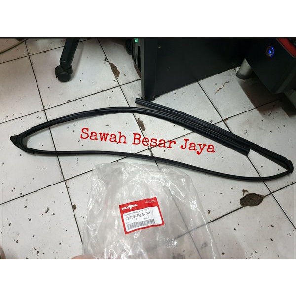 Jual Karet Run Channel Rel Kaca Jendela Pintu Depan Kiri Atau Kanan