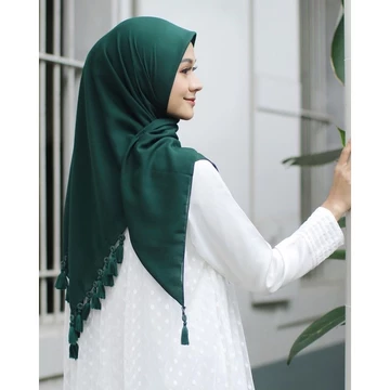 Beeme Scarves LYTHA Series Voal Premium Hijab Segi Empat Voal Anti Letoy Hijab Modern Kerudung