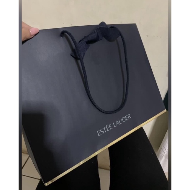 AKSESORIS ESTEE LAUDER PAPERBAG PAPER BAG BOX IMLEK CHRISTMAS NAVY BOX LEBARAN