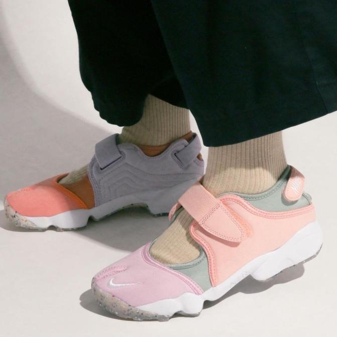 Jual Nike Air Rift Crimson Original Authentic | Shopee Indonesia