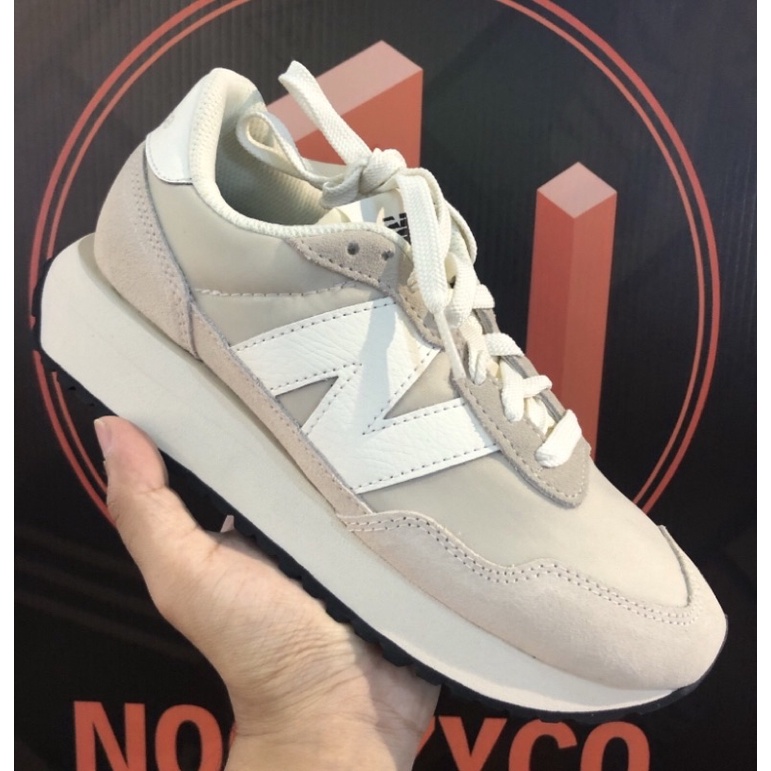 Jual New Balance 273 Beige Shopee Indonesia