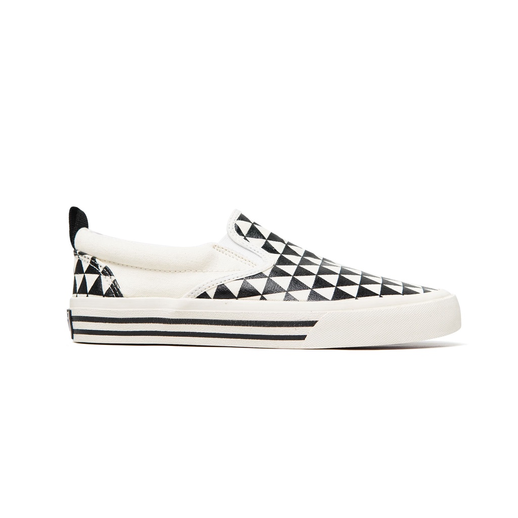 Jual Sepatu Dilset - Slip On Vinretro Triangle Off White CB | Shopee ...