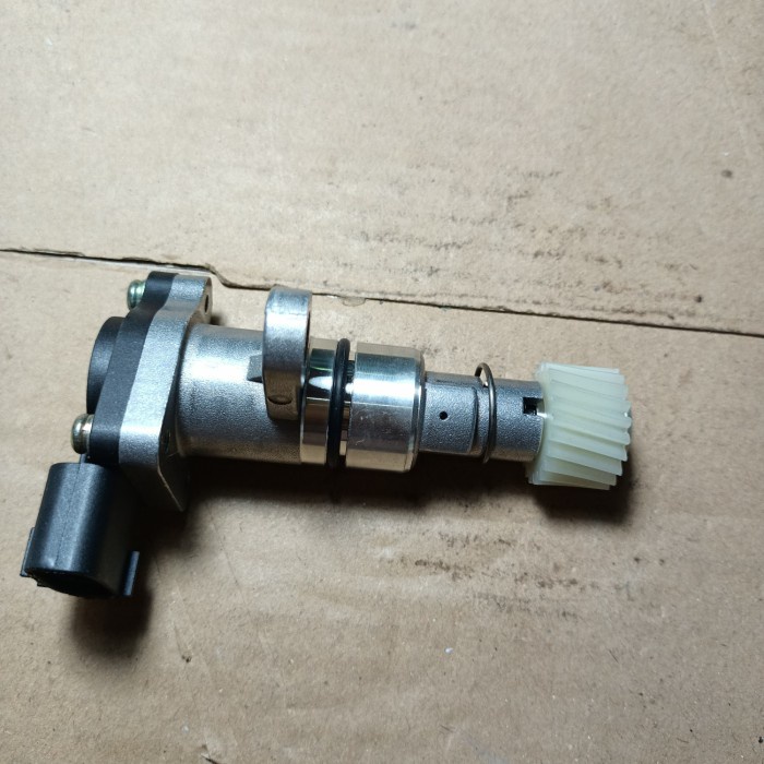 Jual SENSOR SPEED SPEEDOMETER MANUAL BENSIN INNOVA FORTUNER HILUX ...