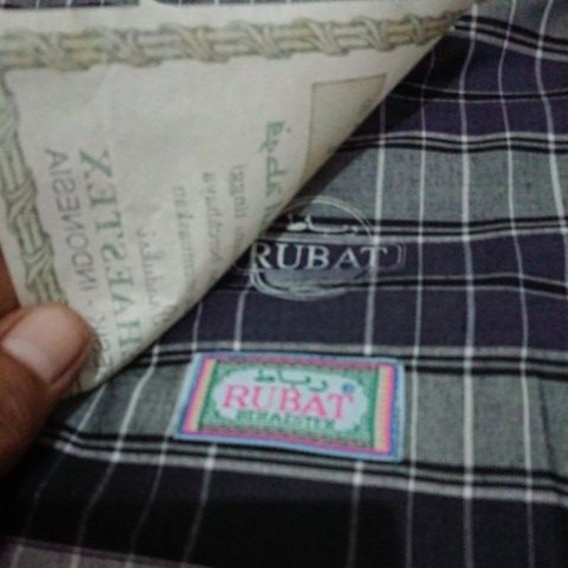 Jual Sarung Rubat jadul by behaes (BHS) | Shopee Indonesia