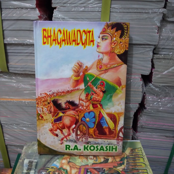 Jual BUKU KOMIK WAYANG BHAGAWAD GITA KARYA R.A KOSASIH TERLARIS ...