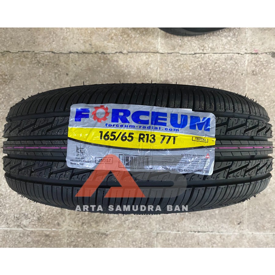 thumbnail interactive-video image 1 of 4 Forceum Trideka 185/65R14 86H Tires – All Season With Wide Whitewall (WSW) 1 of 2