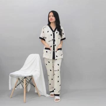 ST Vianca Piyama Motif Pita Love Powysuit Bahan Satin Lengan Pendek Celana Panjang Baju Tidur