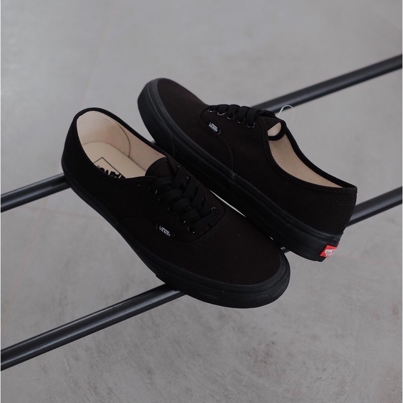 SEPATU VANS ORIGINAL RESMI PT NAVYA AUTHENTIC CLASSIC ALL BLACK