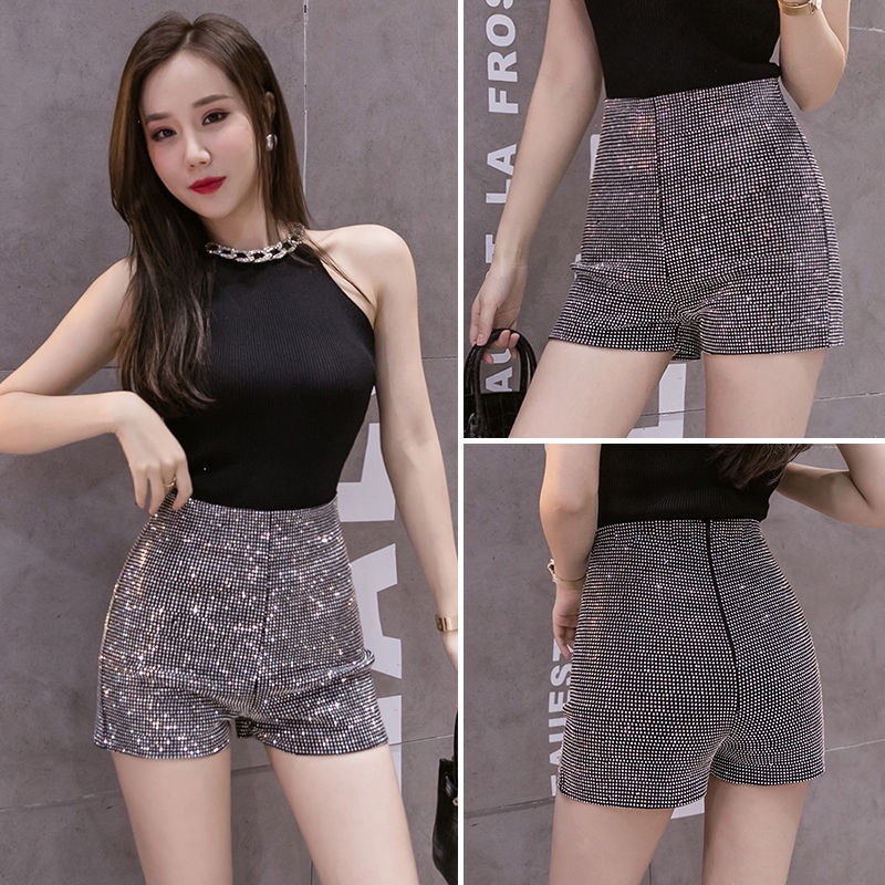 DazzleLine™ – High Waist Hot Diamond Shorts (Raw Edge, Straight Fit)