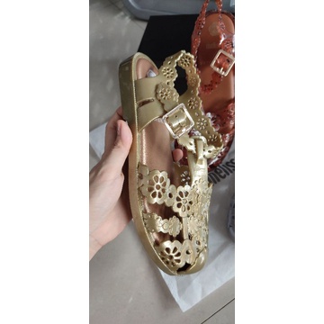 Jual Sandal Melissa Original Terlengkap & Harga Terbaru Agustus 2026 ...