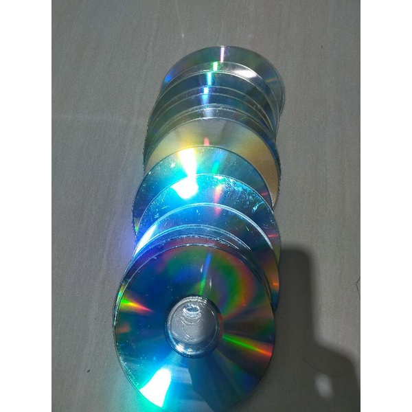 Jual kaset CD DVD VCD bekas 1kg isi 60 keping untuk kerajinan tangan ...