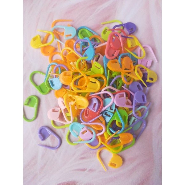Jual Peniti Plastik/Peniti Hijab/Penanda Rajutan Warna-Warni 50 PCS ...