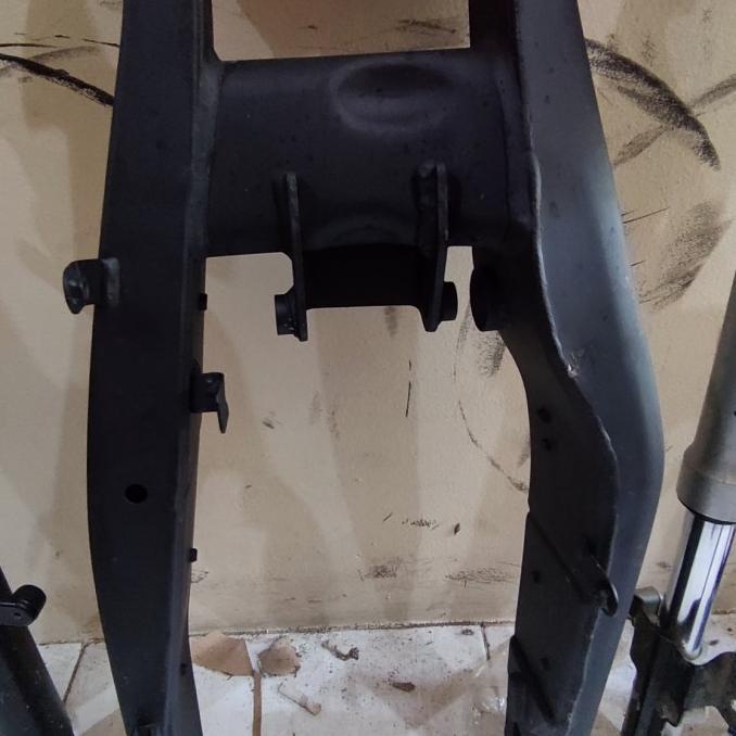 r25 swing arm