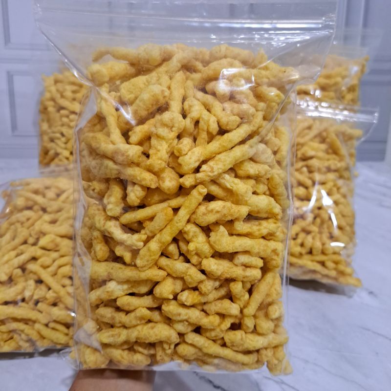 Jual snack kiloan cheetos rasa jagung bakar 200gr camilan chitos snack ...
