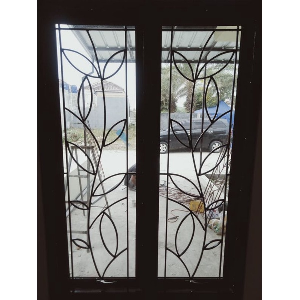 Jual Teralis jendela ter baru motif daun | Shopee Indonesia
