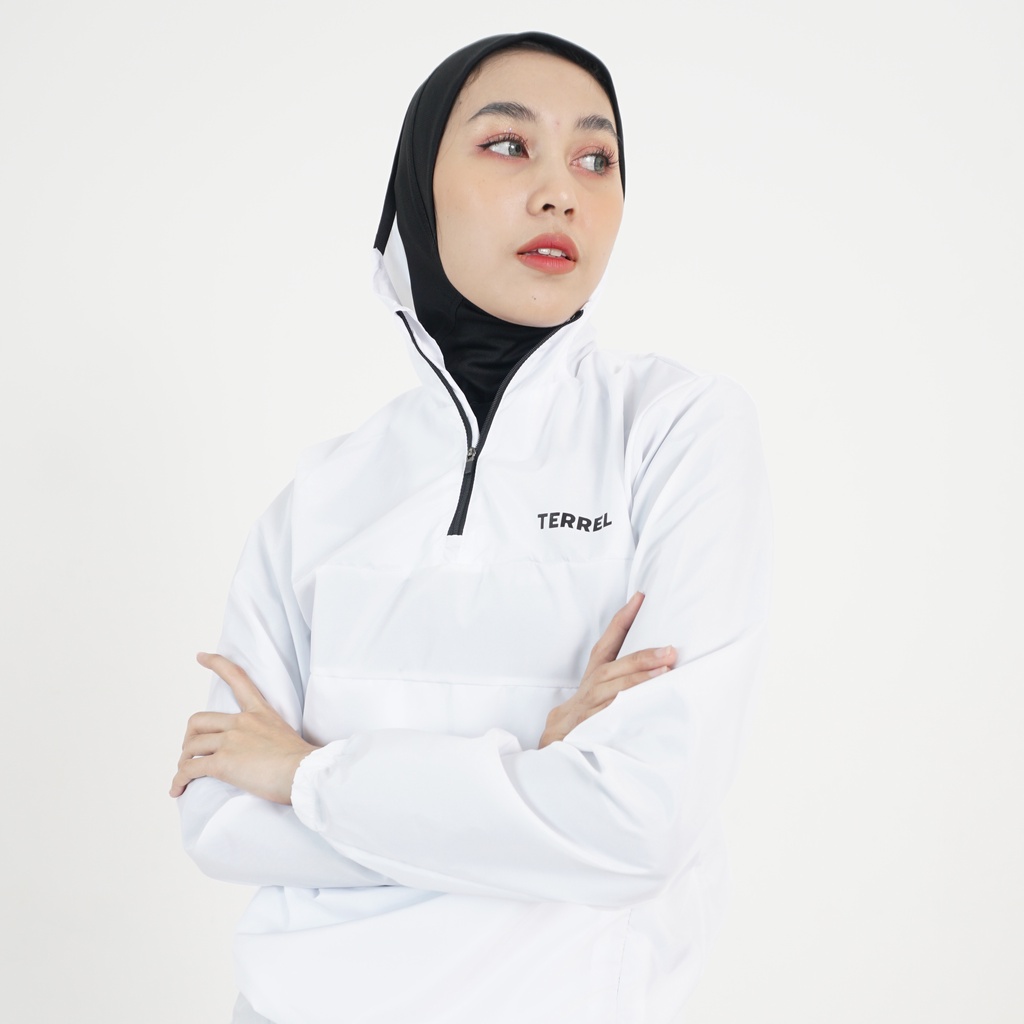 Jual Terrel Women Basic Cagoule Jacket White Olah Raga Gym Lari Running