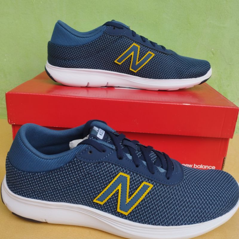 Sepatu new hot sale balance 42