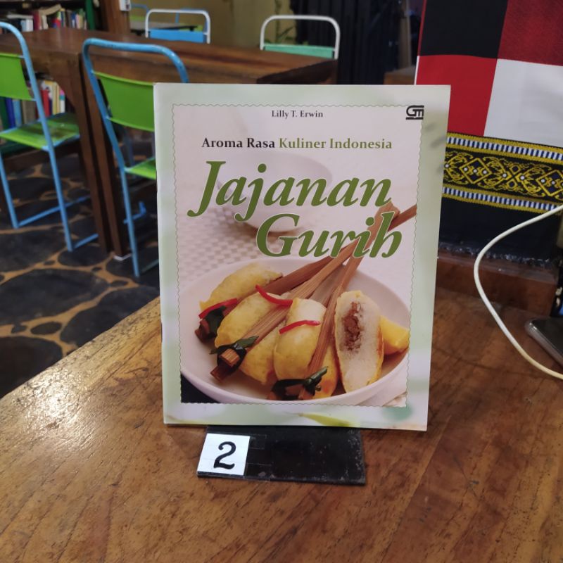 Jual BUKU AROMA RASA KULINER INDONESIA JAJANAN GURIH By Lilly T Erwin ...