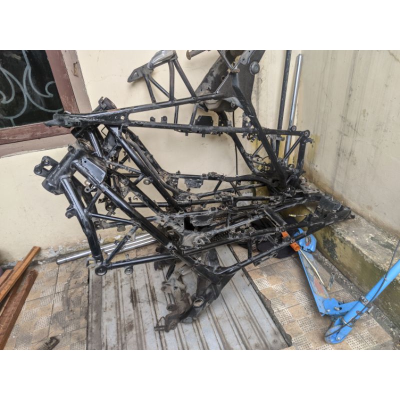 Jual frame casis cb150r old Rangka cb 150r 2013 2014 old k15 | Shopee ...