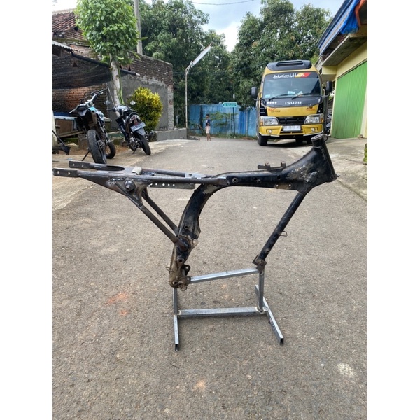 Jual Rangka Dua Body Cb Dan Gl Rangka Dua Body Cb Dan Gl Tatanan Nganjuk An Shopee