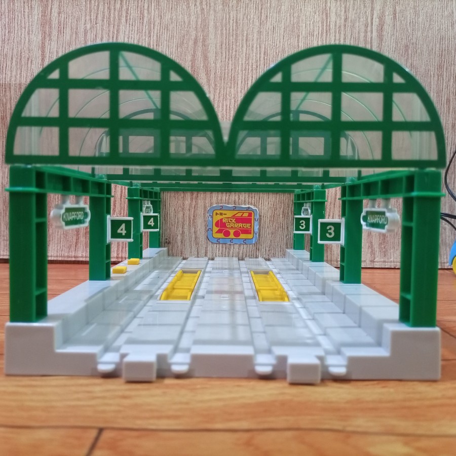 Plarail knapford fashion station