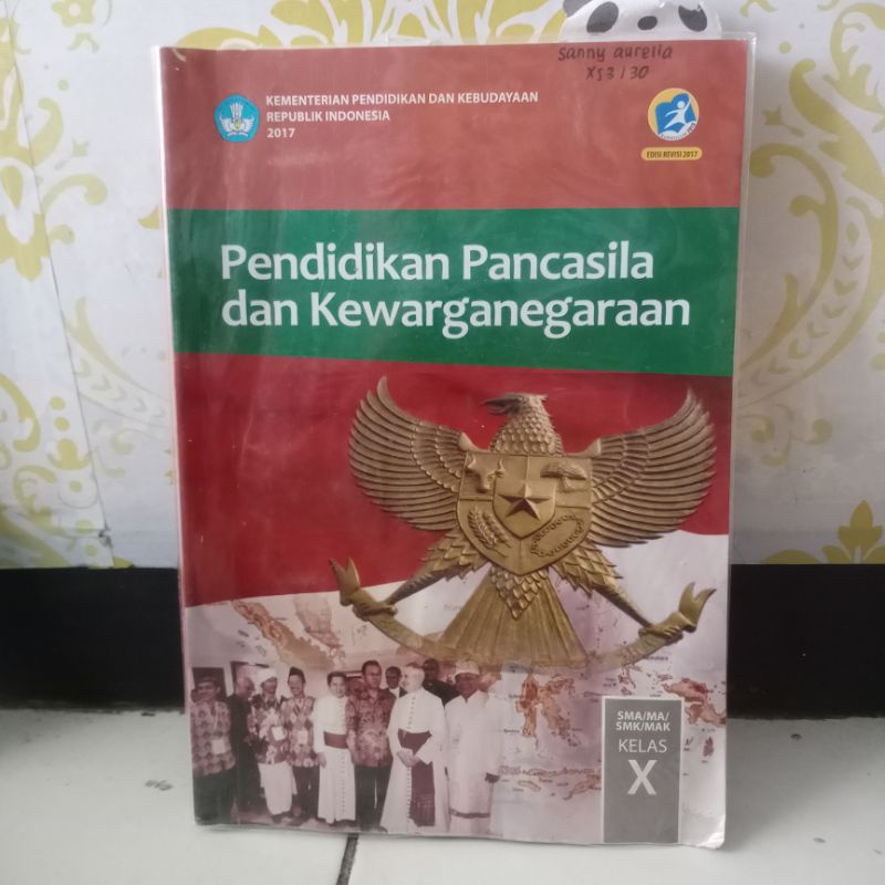 Jual BUKU PENDIDIKAN PANCASILA DAN KEWARGANEGARAAN KEMENDIKBUD SMA/MA ...