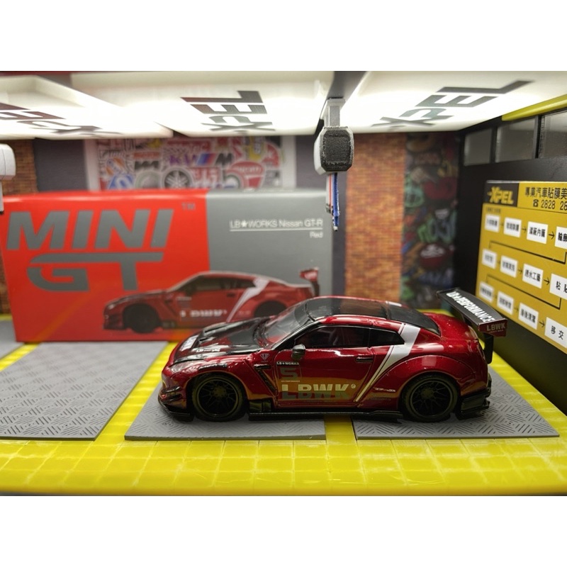 Jual MiniGT #345 Nissan GTR R35 Red LBWK | Shopee Indonesia