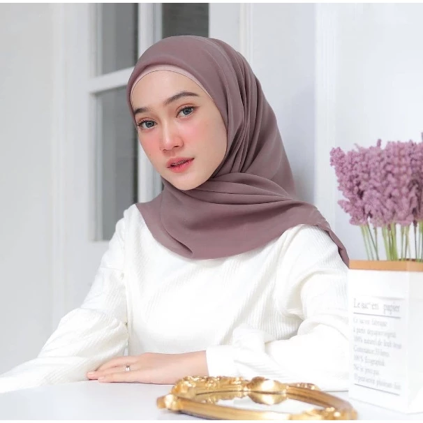 Alexhia Hijab Detail 6