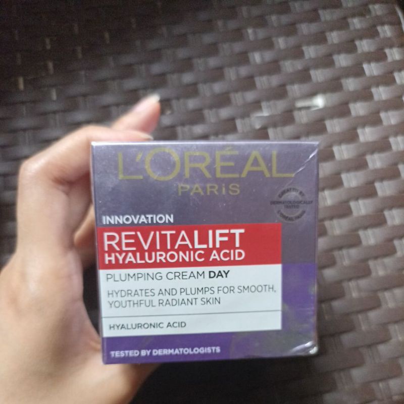 Jual Loreal Paris Revitalift Hyaluronic Acid Plumping Cream Day 50ml Shopee Indonesia 8965