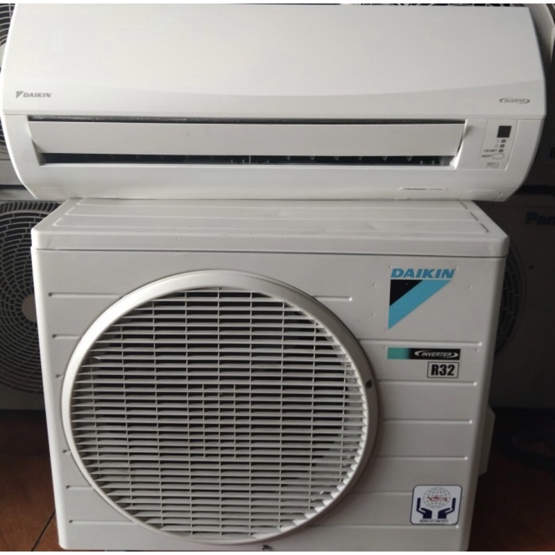 Jual AC DAIKIN 1/2 PK Inverter Second Unit Only Bergaransi | Shopee ...