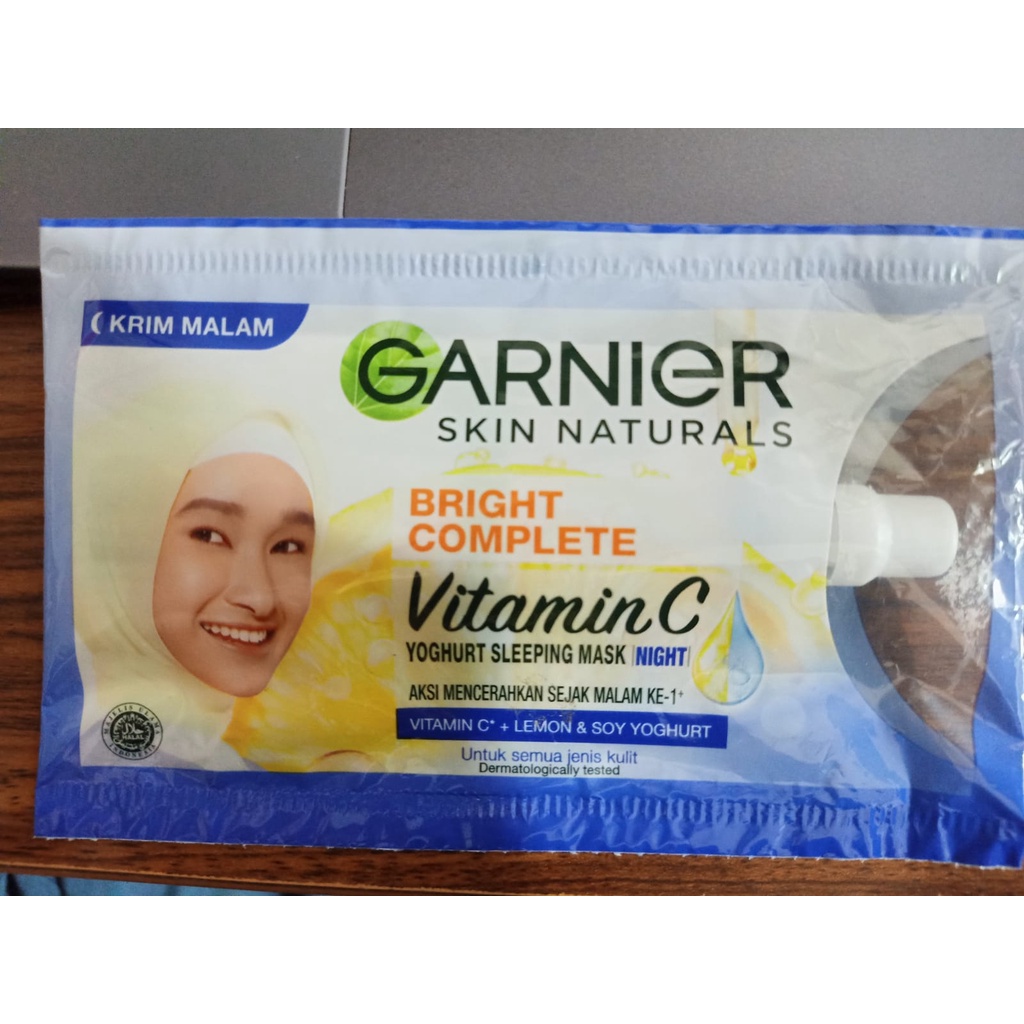 Jual GARNIER Bright Complete Vitamin C Yoghurt Sleeping Mask Sachet 7mL