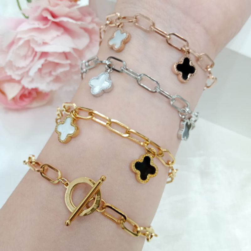 Jual gelang titanium rantai bunga clover hitam putih tidak bolak balik ...