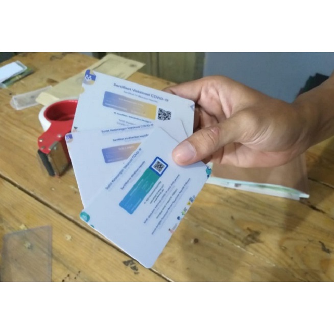 Jual Cetak ID Card PVC | Shopee Indonesia
