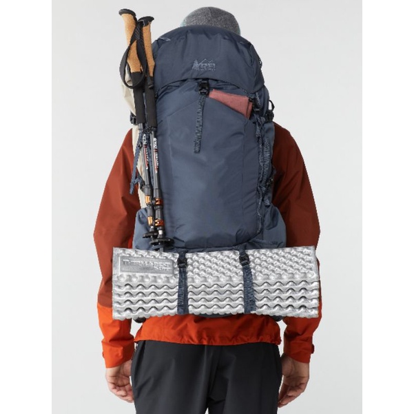 Jual Rei Coop USA Traverse 60 Pack Mens Original Shopee Indonesia