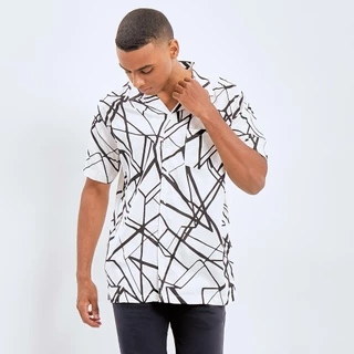 M231 Kemeja Pria Printing Hawaii Pendek Putih 2744A