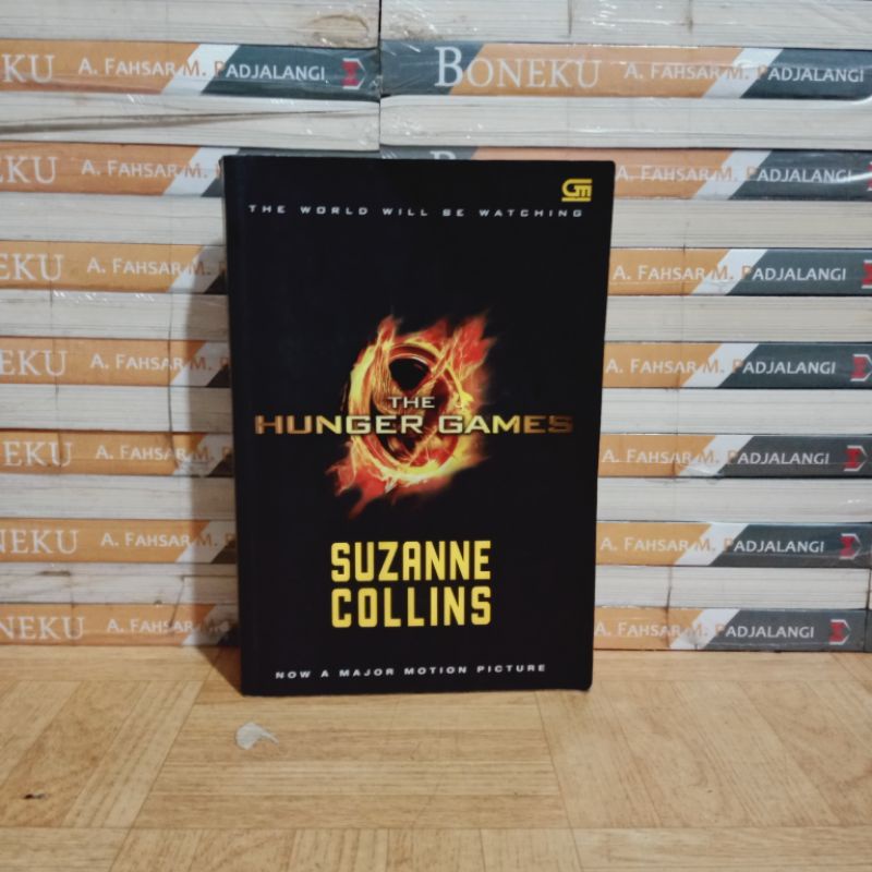 Jual Buku Original The Hunger Games Suzanne Collins Shopee Indonesia