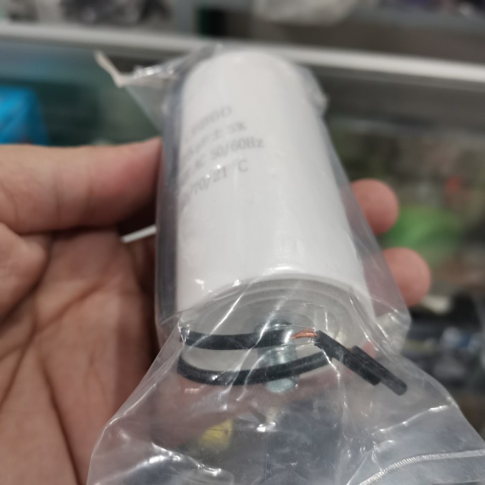Jual Kapasitor kompresor 25UF lazaro capacitor compressor | Shopee ...
