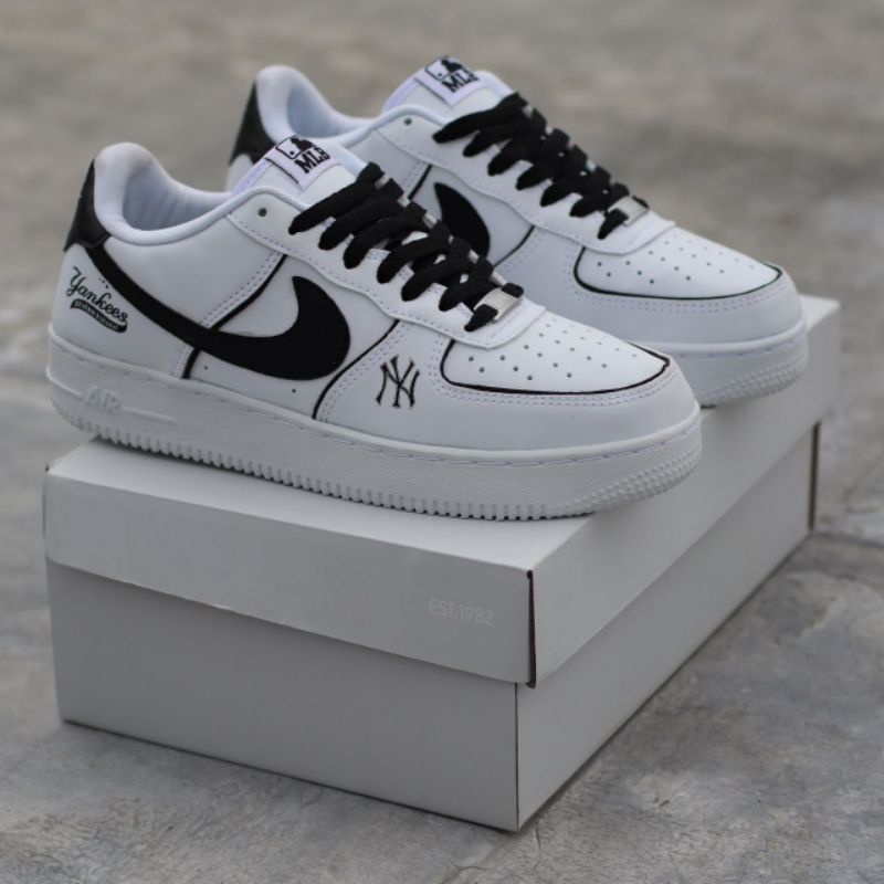 Nike air force 1 hot sale yankees