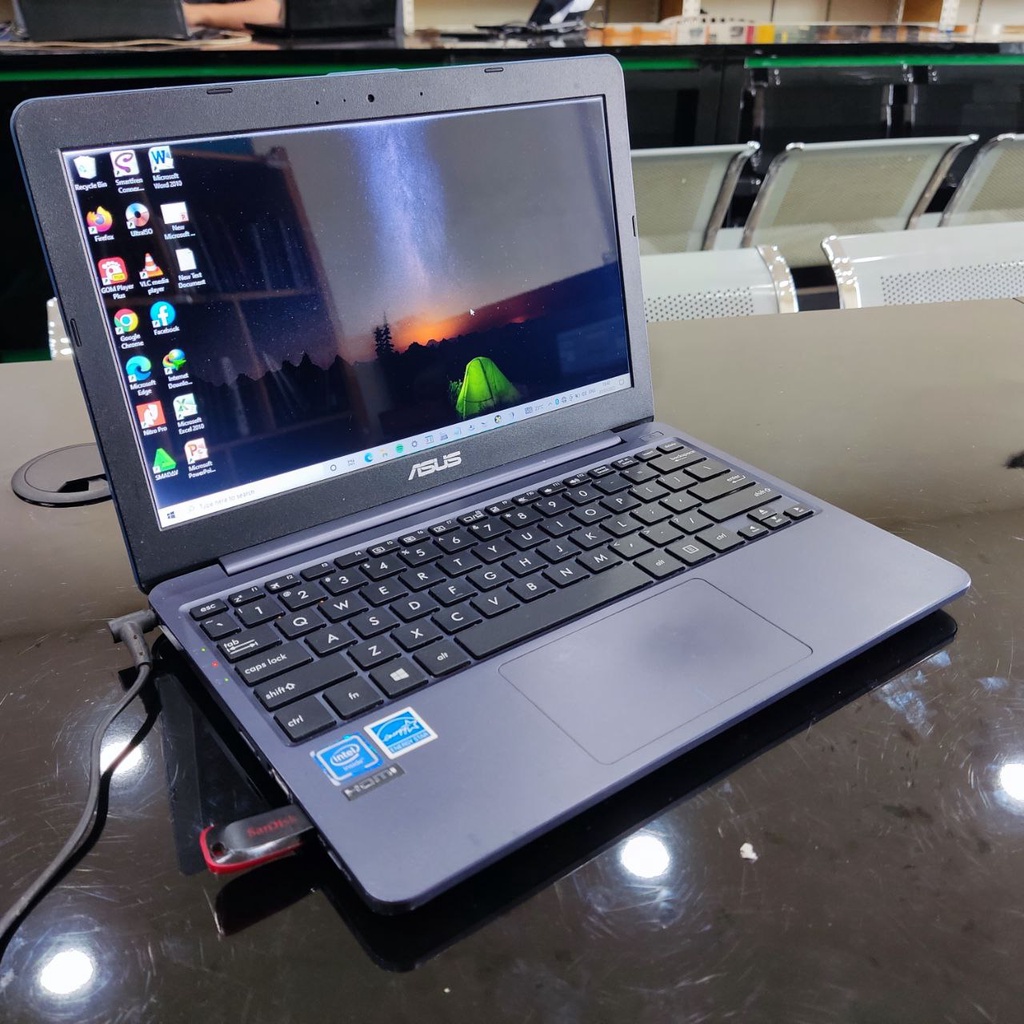 Jual Laptop Asus E203mah Celeron N4000 2gb Slim Windows 11 10 | Shopee ...