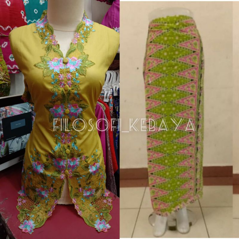 Jual Set Kebaya Encim Adat Betawi Motif Bunga Kebaya Encim Betawi Katun Bordir Kebaya