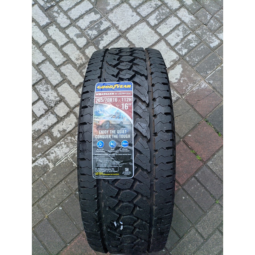 Jual Goodyear Wrangler AT Size 265/70 R16-Ban Ban Mobil Taft ...