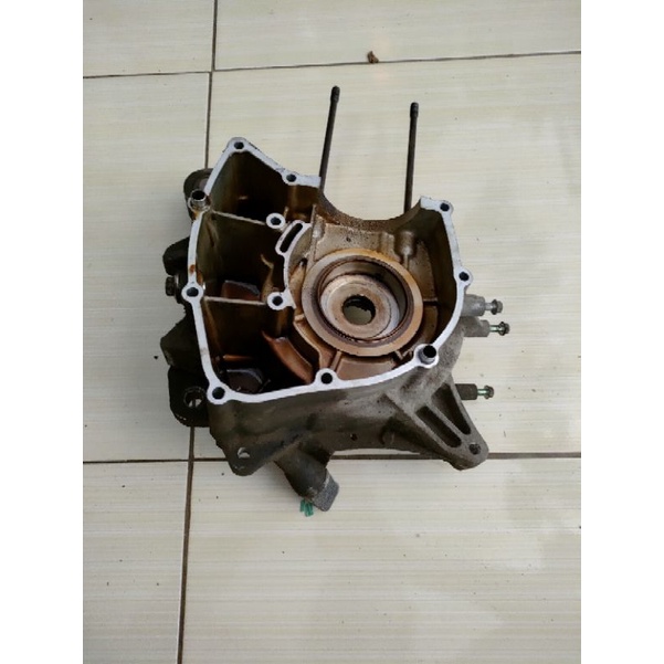 Jual Krengkes Crankcase Bak Mesin Kanan Yamaha Aerox Original Cabutan Shopee Indonesia