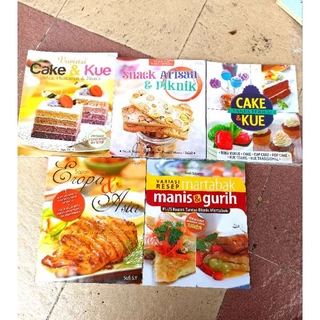 ( PROMO BUKU MURAH ORIGINAL ) BUKU RESEP MASAKAN / CAKE & KUE / SNACK ARISAN & PIKNIK / MASAKAN / RESEP / SAJI AN SEHARI-HARI / RESEP MARTABAK / SAJIAN SELERA EROPA & ASIA / SAJI / SEDAP / MASAKAN BERWARNA