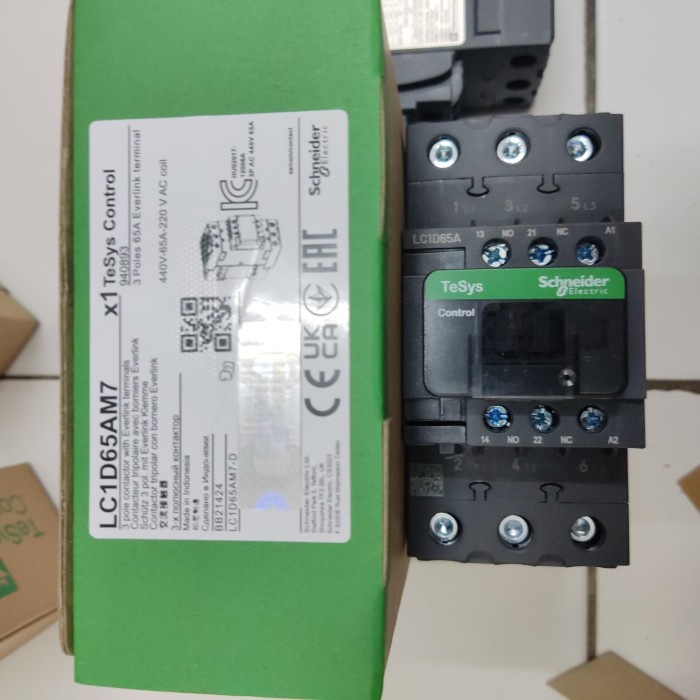 Jual Komponen Kontaktor Contactor Schneider Lc1D65A Lc1D65Am7 | Shopee ...