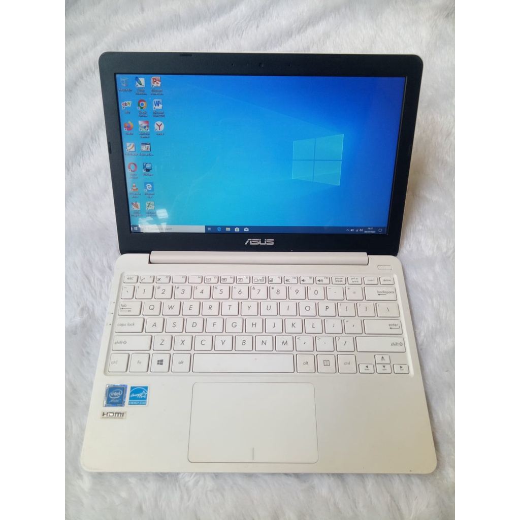 Jual LAPTOP ASUS E203NAH,LAPTOP SECOND BERKUALITAS | Shopee Indonesia