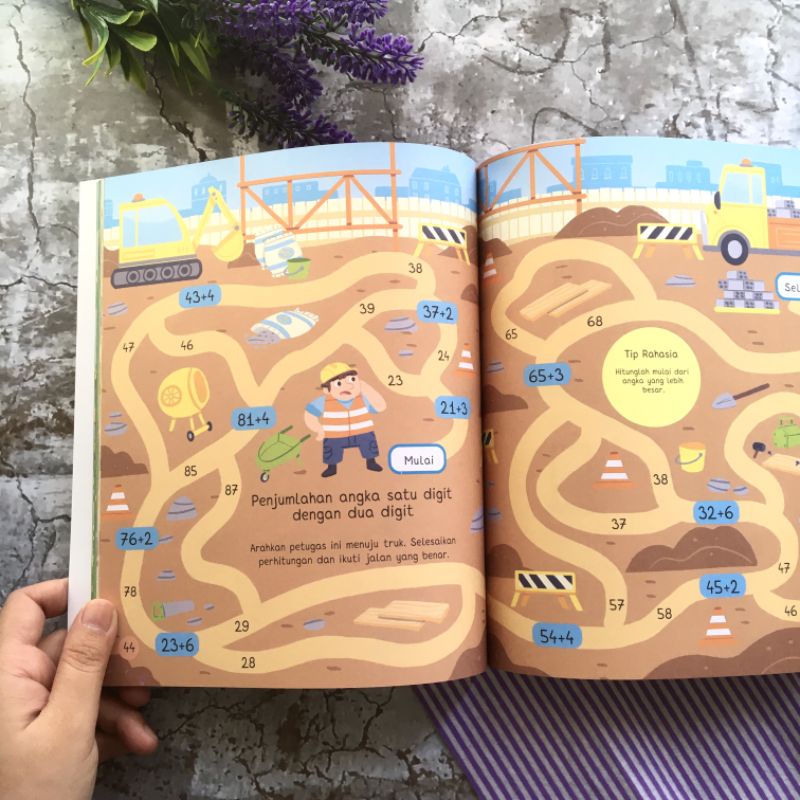 Jual Buku Aktivitas Angka Math Mazes: Penjumlahan dan Pengurangan ...