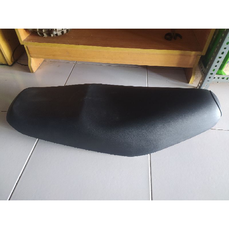 Jual Jok Sadel Assy Suzuki SHOGUN 110 SHOGUN KANCIL original baru ...