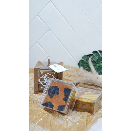 Jual KOTAK KUE LEBARAN DESSERT BOX KUE IDUL FITRI 2 TOPLES 250gr MIKA ...